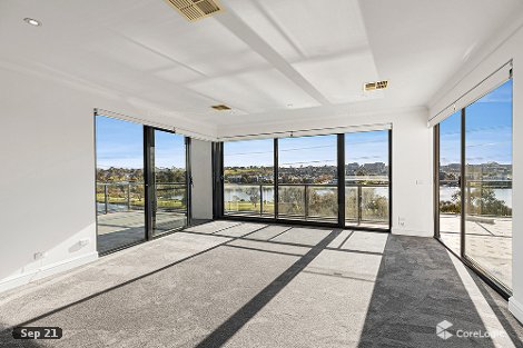 10/33 Fisher Pde, Ascot Vale, VIC 3032