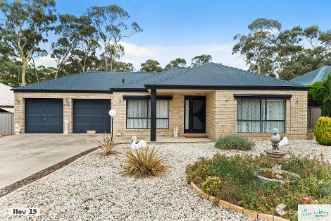 11 Peace St, Kangaroo Flat, VIC 3555