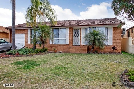 18 Evelyn St, Macquarie Fields, NSW 2564