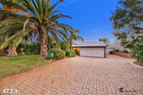 4 Empress Ct, Ocean Reef, WA 6027