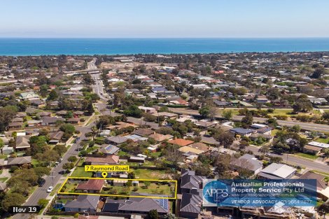 7 Raymond Rd, Seaford, VIC 3198