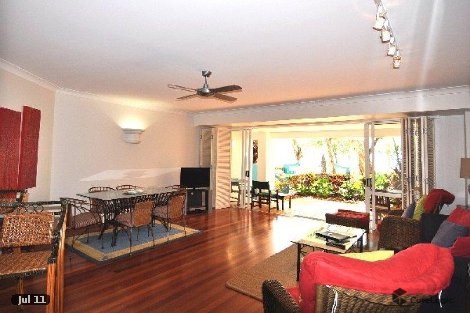 2/111-117 Williams Esp, Palm Cove, QLD 4879