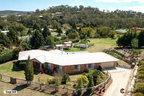 33 Mally Rd, Hodgson Vale, QLD 4352