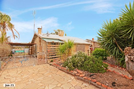 13 Railway Tce, Ouyen, VIC 3490