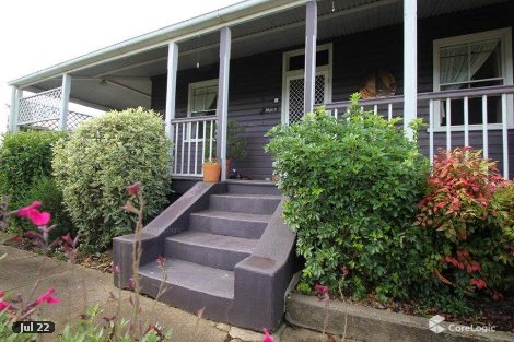 228 Bulwer St, Tenterfield, NSW 2372