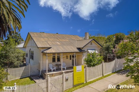 42 Russell St, Quarry Hill, VIC 3550