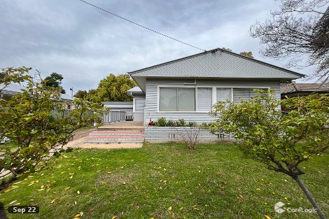 13 Campbell St, South Tamworth, NSW 2340