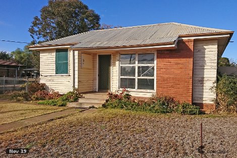 11 West St, Trundle, NSW 2875