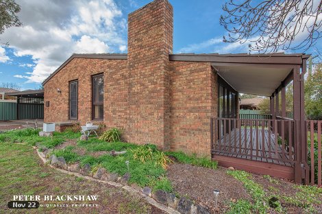 9 Howell Pl, Gowrie, ACT 2904