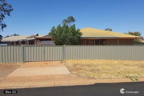 8 Cleaver Tce, Roebourne, WA 6718