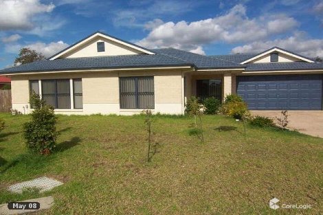 1/58-60 Hargreaves Cct, Metford, NSW 2323