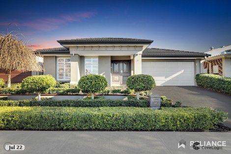 27 Tamborine Ave, Point Cook, VIC 3030