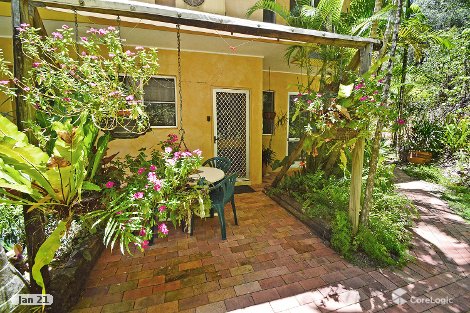 42-44 South Ellison St, Clifton Beach, QLD 4879