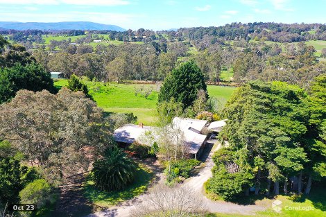 4 Rodger Rd, Wandin North, VIC 3139