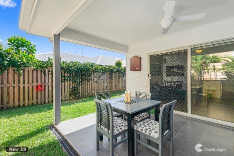 2/15 Sapphire Pl, Elanora, QLD 4221