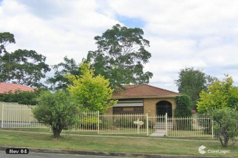 5 Amiens Cl, Bossley Park, NSW 2176