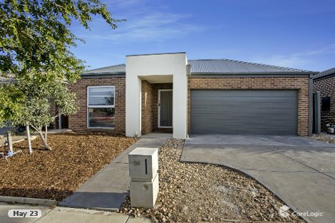 36 Mayesbrook Rd, Manor Lakes, VIC 3024