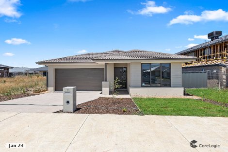 53 Messenger Pde, Lucas, VIC 3350