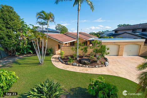 2 Nootka Ct, Broadbeach Waters, QLD 4218