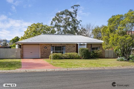 6c Mott Cres, Rockville, QLD 4350