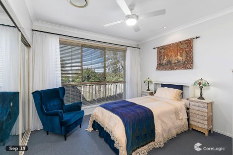 82 Flame Tree Cres, Carindale, QLD 4152