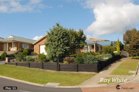 2 Bottlebrush Ct, Langwarrin, VIC 3910