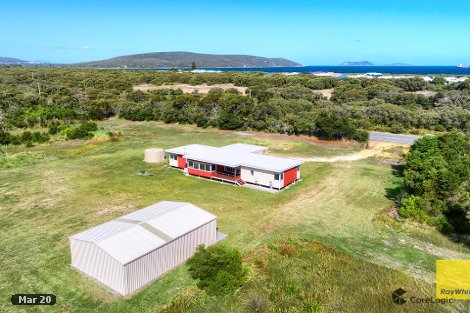 245 Emu Point Dr, Collingwood Park, WA 6330