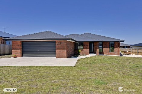 8 Loch Way, Oakdowns, TAS 7019