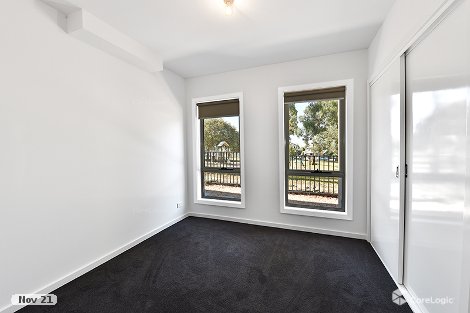 17/21 Station Rd, Oak Park, VIC 3046