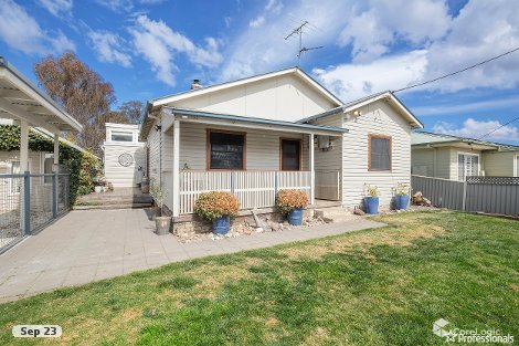 6 Belle Ave, Armidale, NSW 2350