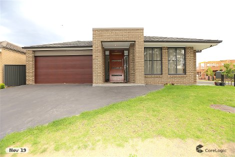 10 Calder St, Denham Court, NSW 2565