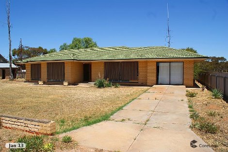 11 Railway Tce, Borrika, SA 5309