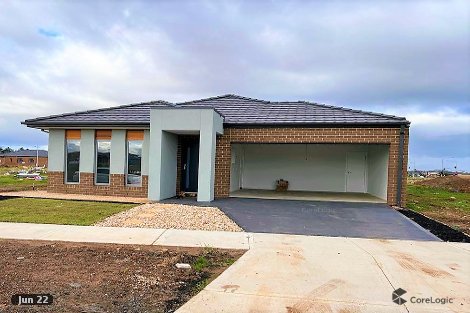 8 Momil Rd, Mount Cottrell, VIC 3024