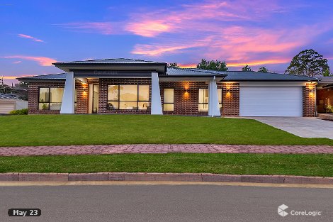 14 Derwent Tce, Valley View, SA 5093