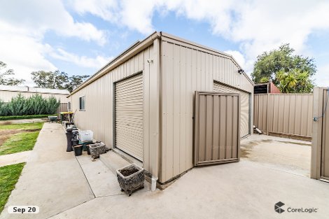 9 Longmore St, Kangaroo Flat, VIC 3555