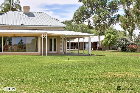 6 Lookout Dr, Paringa, SA 5340