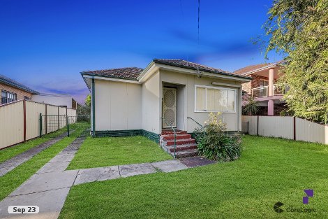 77 Chaseling St, Greenacre, NSW 2190