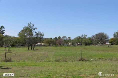 35 Downing St, Gayndah, QLD 4625