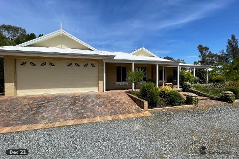 136 Bullock Dr, Oakford, WA 6121