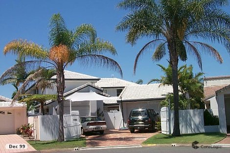 39 Midnight Ct, Runaway Bay, QLD 4216