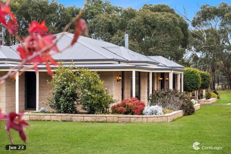 2 Strawhorn Ct, Kyneton, VIC 3444