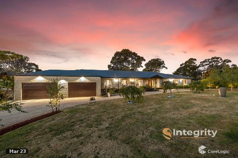 58 Edward Staff Dr, Kinglake, VIC 3763