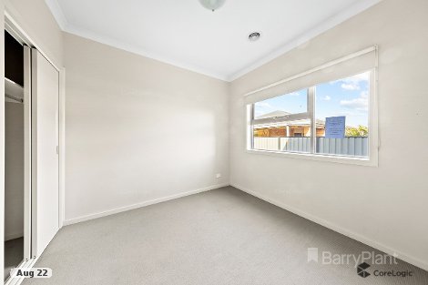 2/13 Fernhurst Ave, Derrimut, VIC 3026