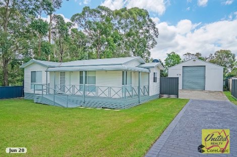 25 Mcintosh St, The Oaks, NSW 2570