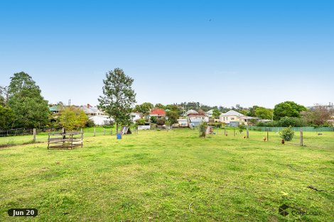55 Lord St, Dungog, NSW 2420