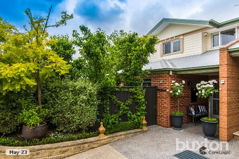 2/27 Roxby St, Manifold Heights, VIC 3218