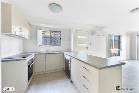 1/80 Sanctuary Dr, Cranley, QLD 4350