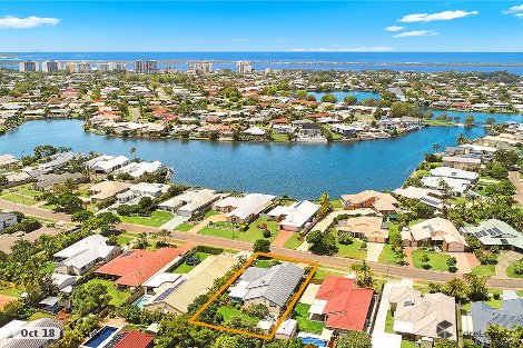 40 Sir Joseph Banks Dr, Pelican Waters, QLD 4551