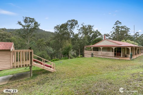 28 Reefton Dr, Mcmahons Creek, VIC 3799