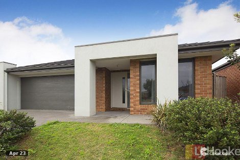 56 Silverwattle Dr, Lyndhurst, VIC 3975